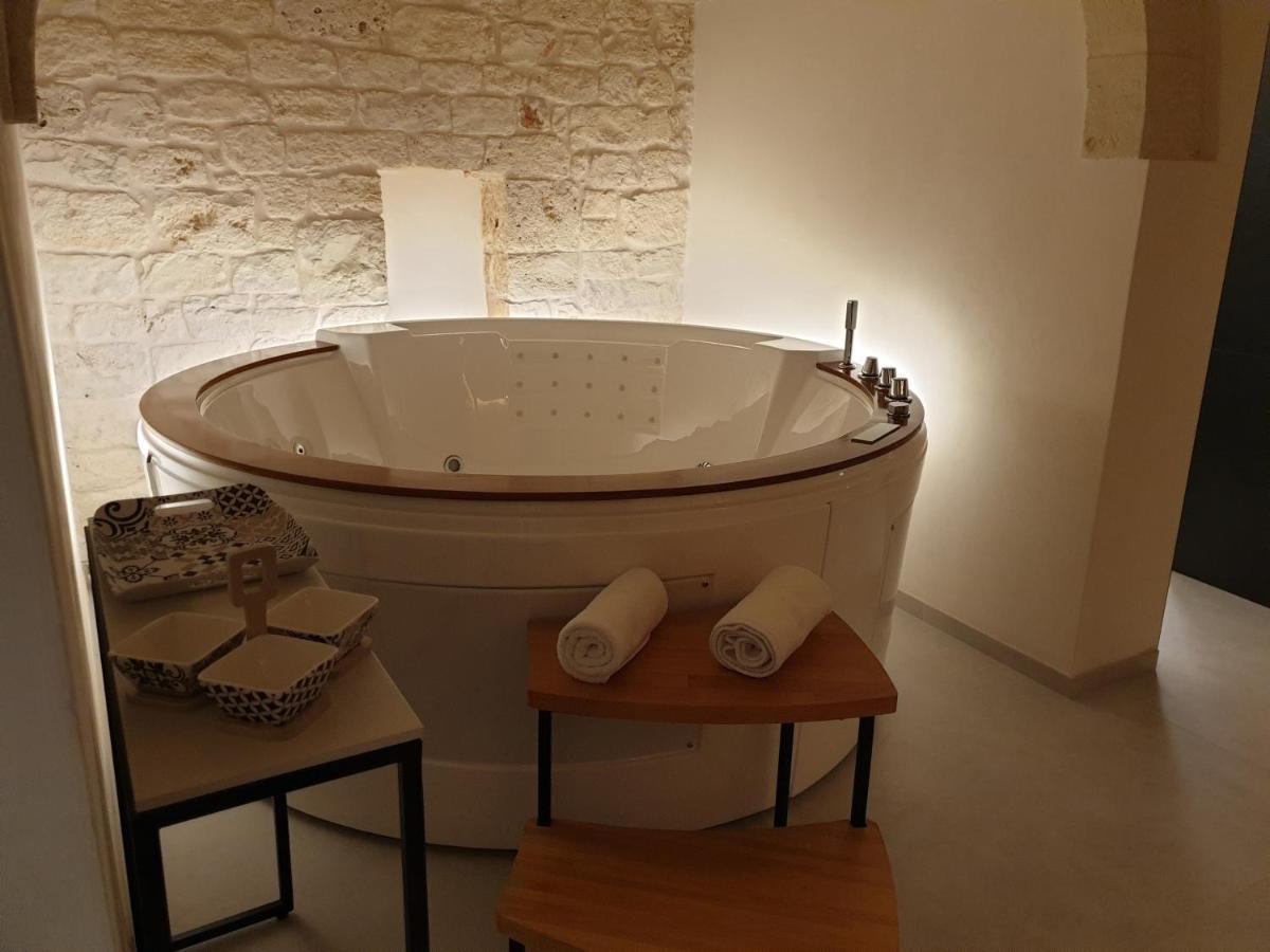 Pirano Suite Ceglie Messapica Exterior photo