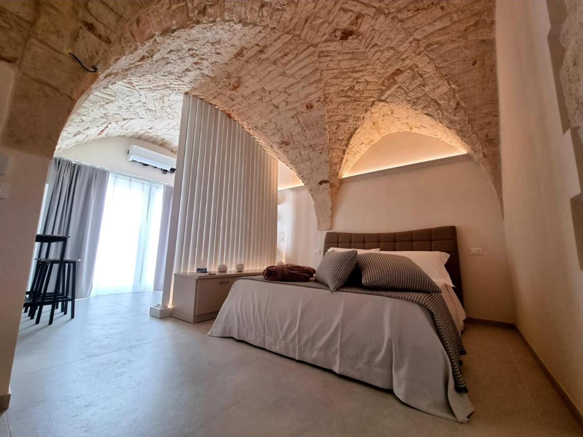 Pirano Suite Ceglie Messapica Exterior photo